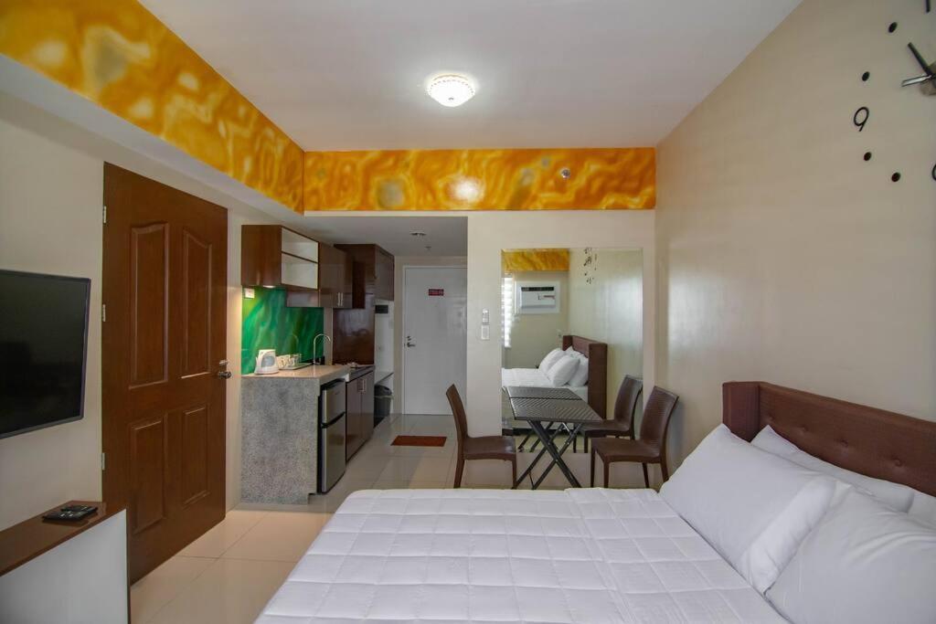 Ferienwohnung 1822 Deluxe Twin - Migas Haven At Sunvida Tower Cebu Stadt Exterior foto